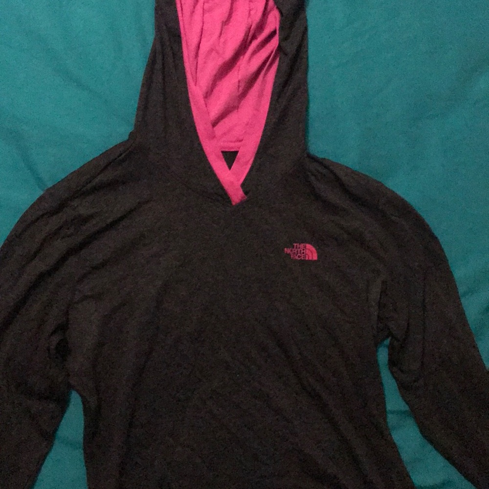 Gray north face hoodie with pink interior